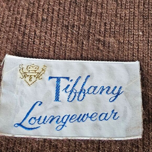 A Borg Fabric Tiffany Loungewear 70's Chocolate Brown Thick Fluffy Belted Robe - Picture 7 of 15